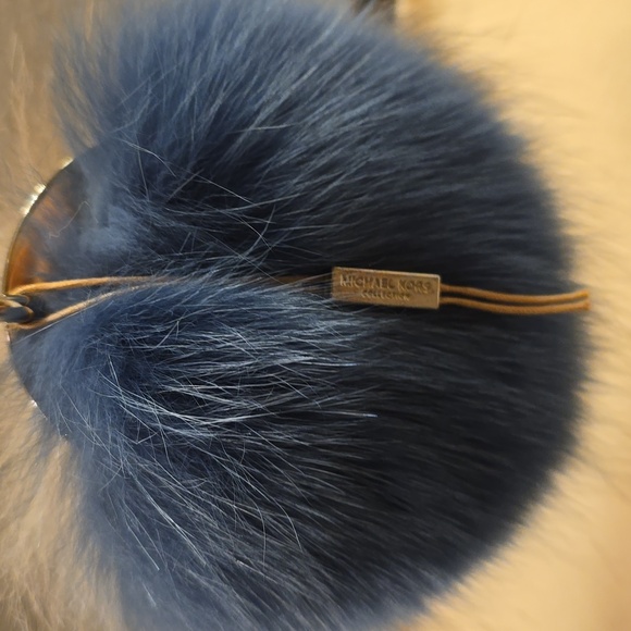 Michael KORS Wallet fuzzy Charms - Picture 6 of 7